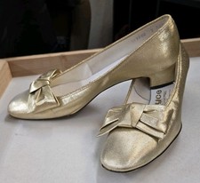 Joyce California Vintage 1960s 70s Gold Metallic Prom party Block Heels sz 7