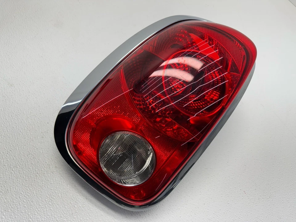 Luz trasera izquierda lado del conductor MINI COOPER COUNTRYMAN 2011-2015 9808151 OEM Foto 3 de 4