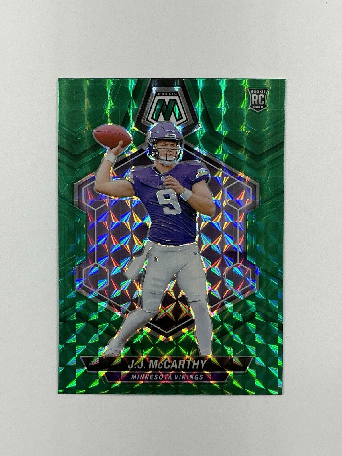 2024 Panini Mosaic - Rookies J.J. McCarthy #310 Green Mosaic Prizm (RC)