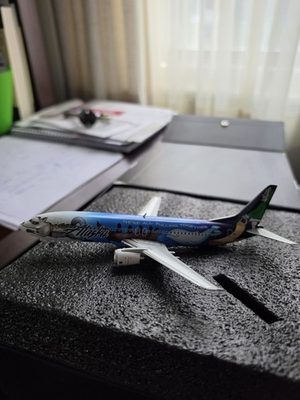 #ad #ad NEW GEMINI JETS 1:200 ALASKA AIRLINES 737 400 G2ASA174 N705AS quot;PULLING TOGETHERquot; $274.99