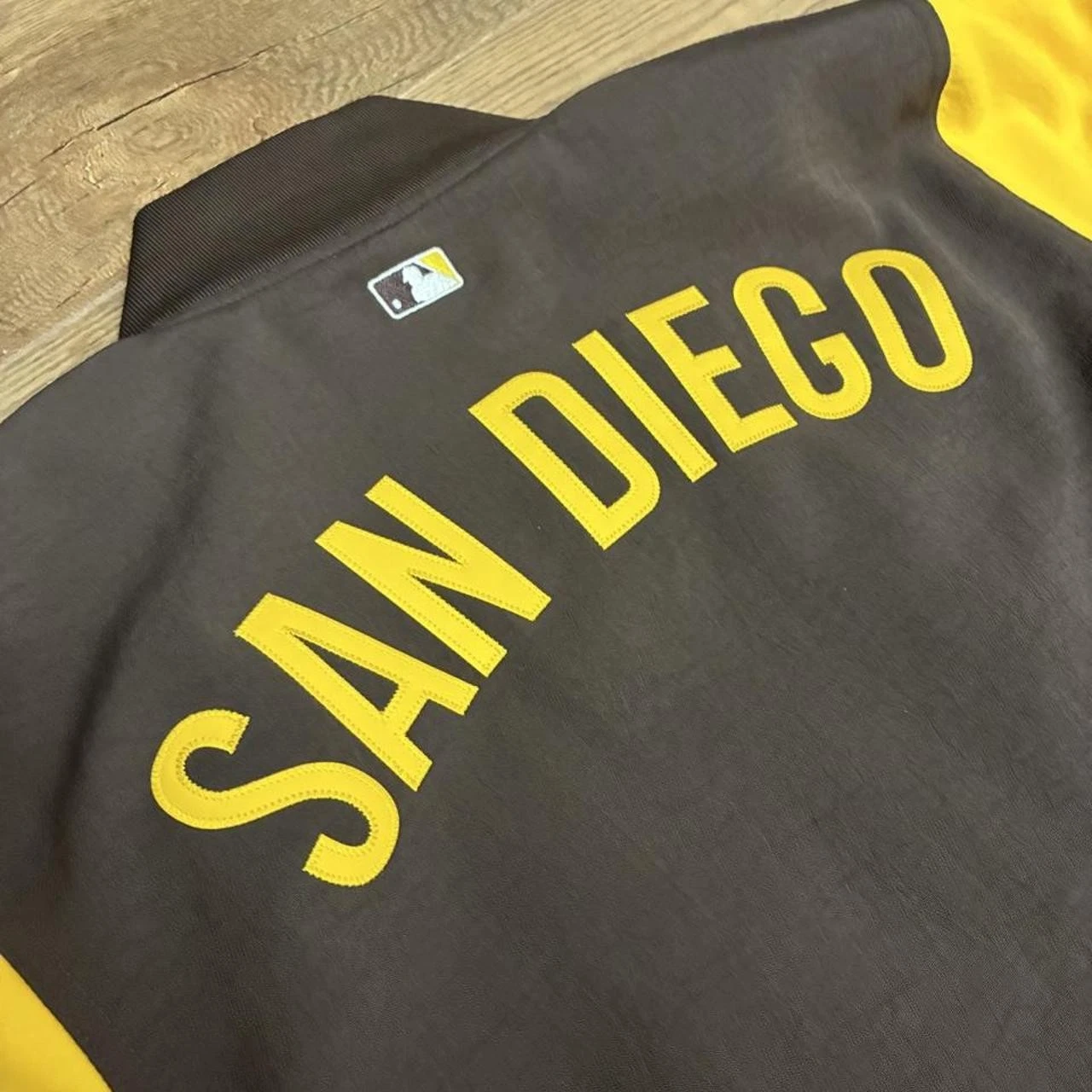 Nike San Diego Padres 2026 MLB Dugout Bomber Jacket XS image 7