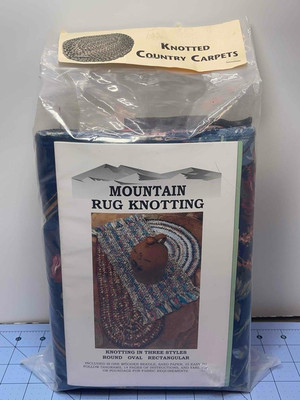 DEE & DON SPANGLER Mountain Rug Knotting Kit - FABRIC, PATTERN & TOOLS INCLUDED!