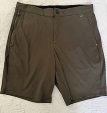 Vuori Fleet Performance Stretch 8" Inseam Shorts Men's Medium Zip Pocket
