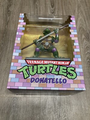 PCS Collectibles Teenage Mutant Ninja Turtles: Donatello 1:8 Action Figure