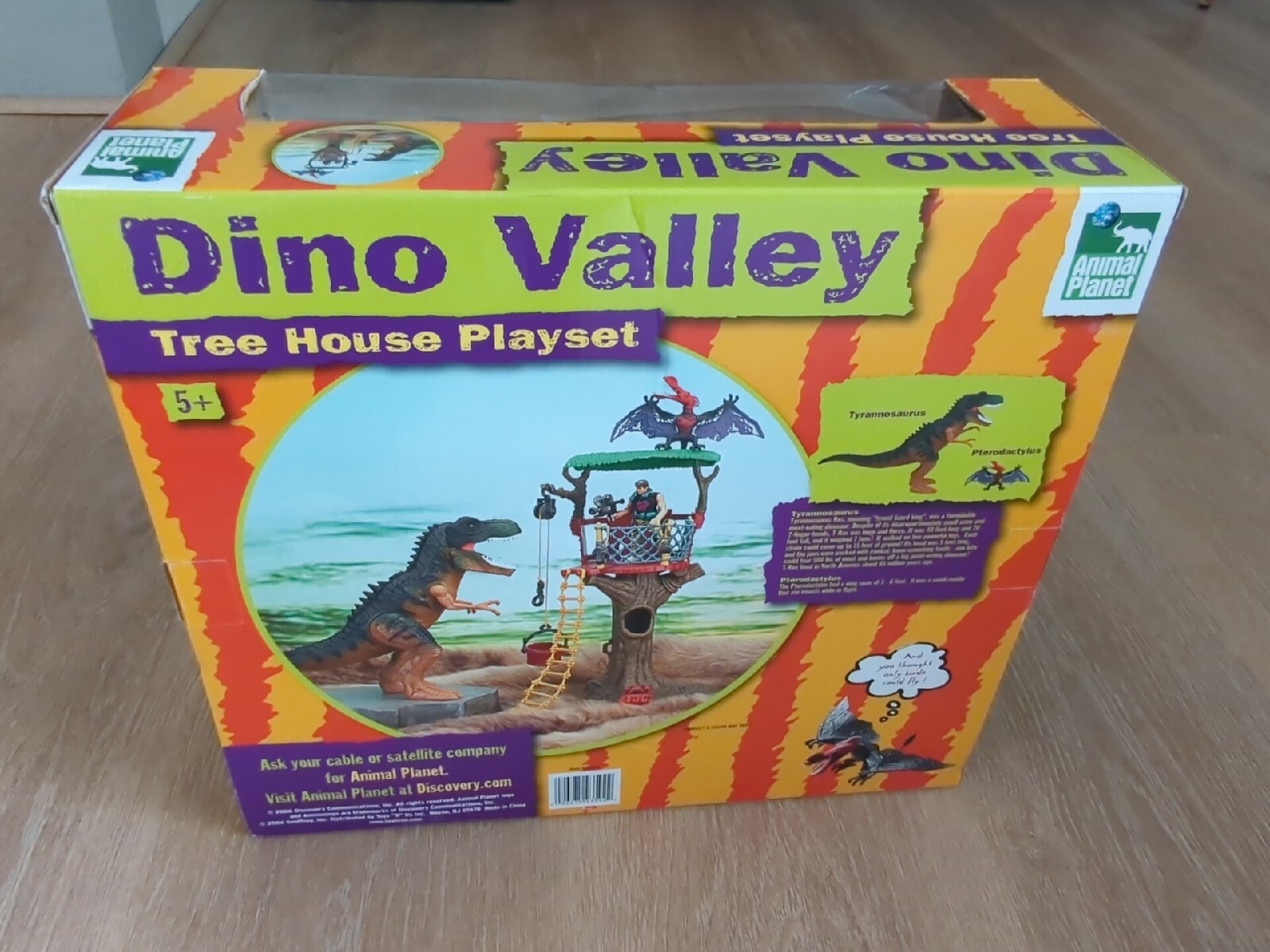 Smithsonian Dinosaur Atlas – Treehouse Toys