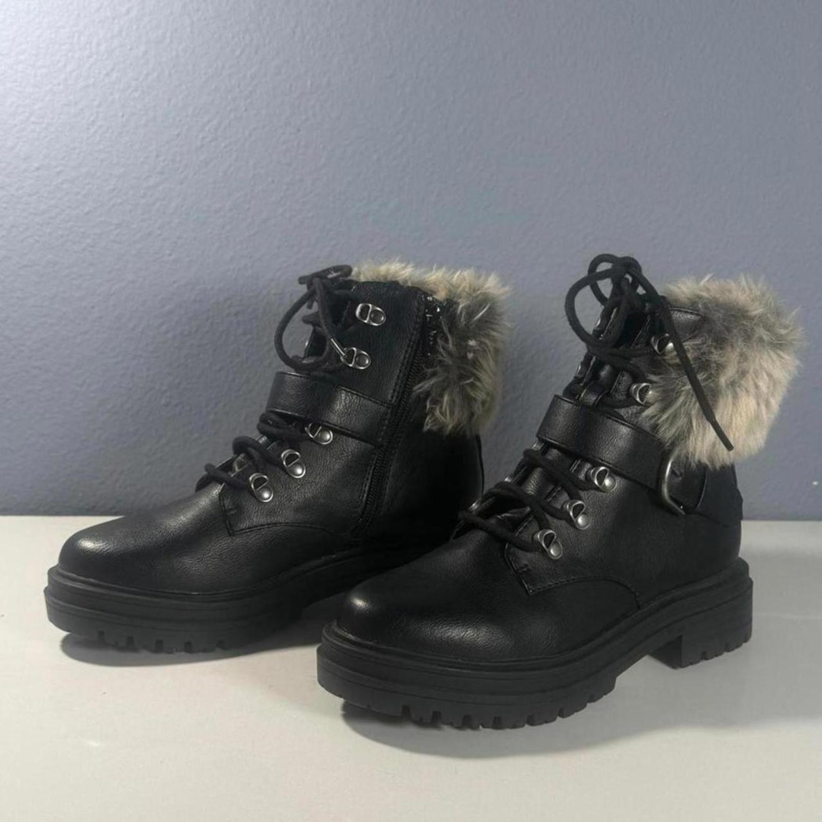 Sun + Stone Orlenaap Black Faux Fur Combat Boots Womens 11M Lug Sole Zip Up