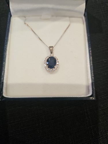 Silver Pendent With Blue Stone - Picture 2 of 2