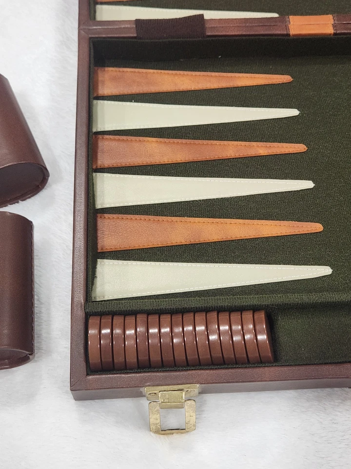 Vtg Backgammon 15x19 Large Leatherette Folding Board Case Set VGC Incomplete! - Image 3 of 4
