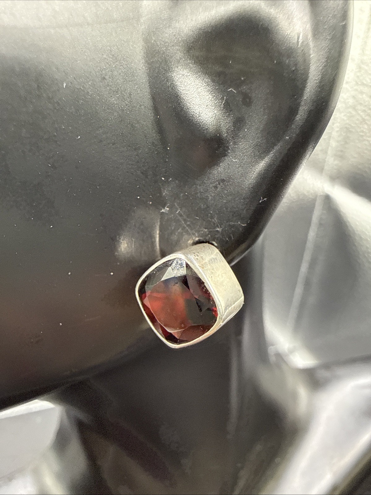 ⭐️Stunning Sterling Silver Ruby Stud Earrings - image 4