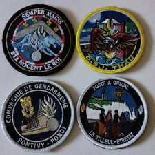Lot 4 écussons/patchs brodés Gendarmerie Pour Collection
