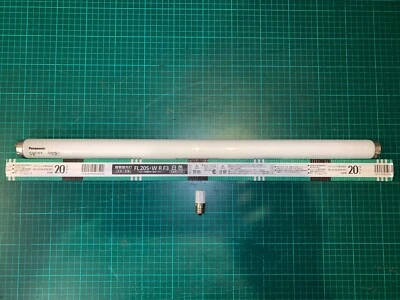 Tube Neon Borne Arcade Japonaise FL20S•W 58 cm + Starter FG1E Sega Blast City