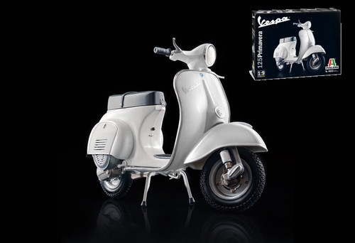 Coche Kit De Montaje Vespa Italeri VESPA 125 PRIMAVERA Escala 1:9