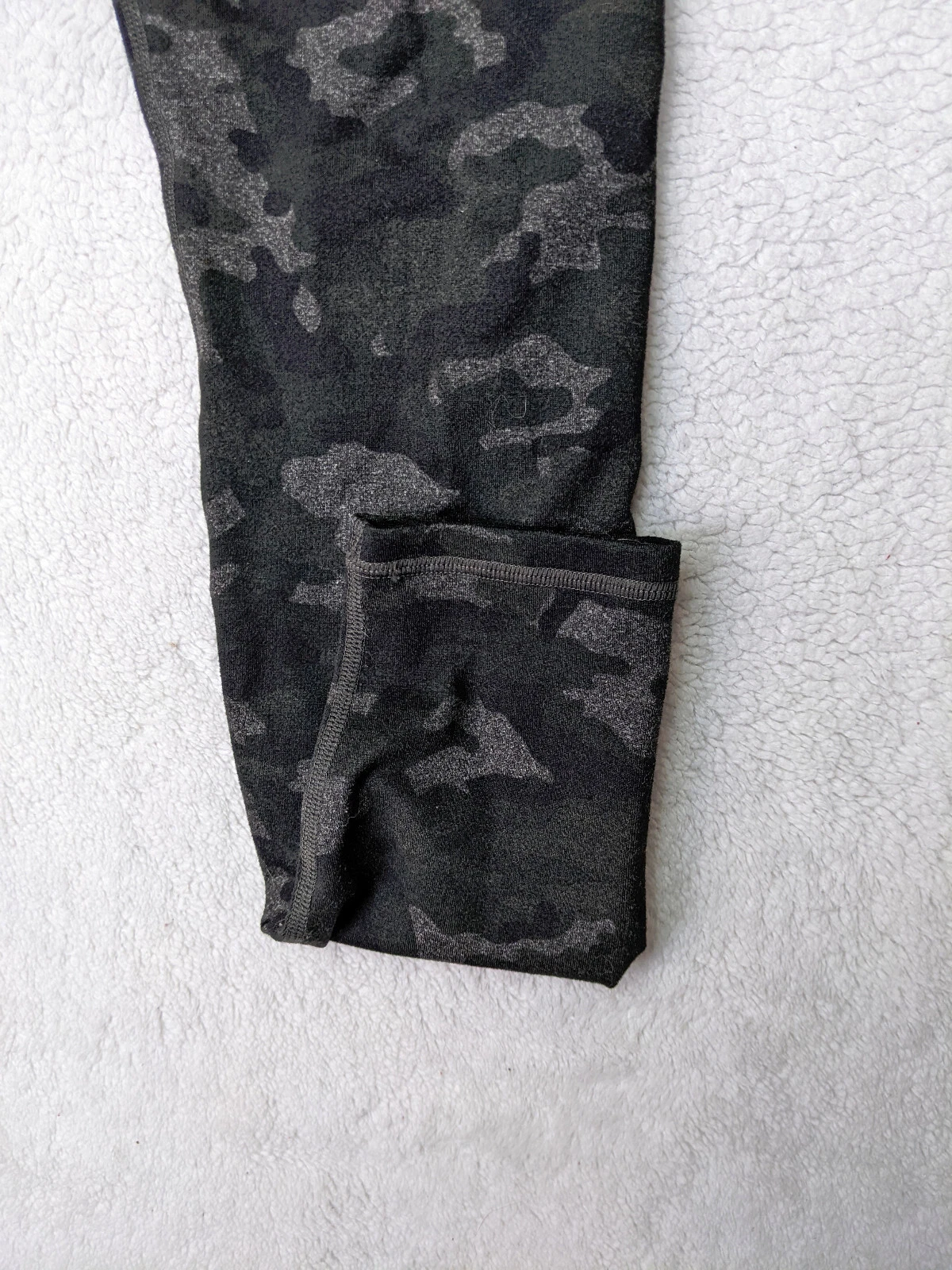 fabletics powerhold camo leggings