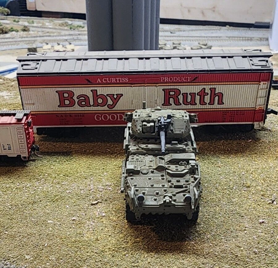 Vehículo portaaviones de infantería Stryker escala HO 1:87 30 mm - Dragoon (ICV-D) -OD verde Foto 2 de 4