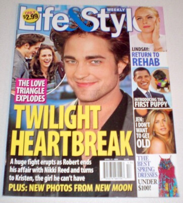 LIFE & STYLE WEEKLY MAGAZINE ~ April 27, 2009 ~ TWILIGHT ~ B-5-1 ~ BRAND NEW