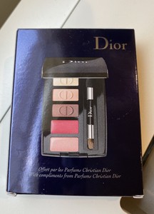 dior mini palette