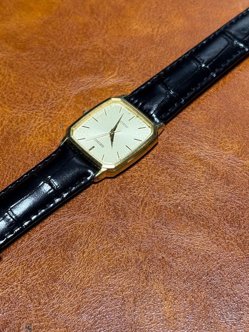 SEIKO Dolce Rectangular Watch 90's Working Rare U… - image 5