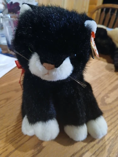 TY Beanie Baby 1997 Vtg Booties Black White Cat Plush Stuffed Animal Retired