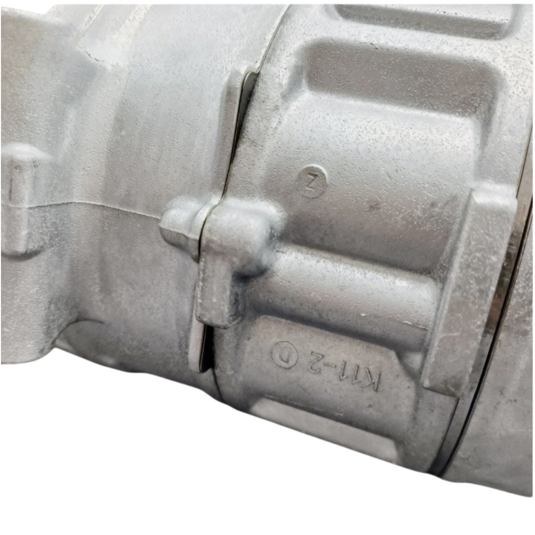 Bentley Mulsanne 2010-2020 Compressor with bracket P/N 3Y0820803A