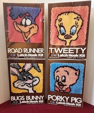 4 Looney Toons Latch Hook Rug Kits Bugs Bunny Road Runner Tweety  Porky Pig NIB