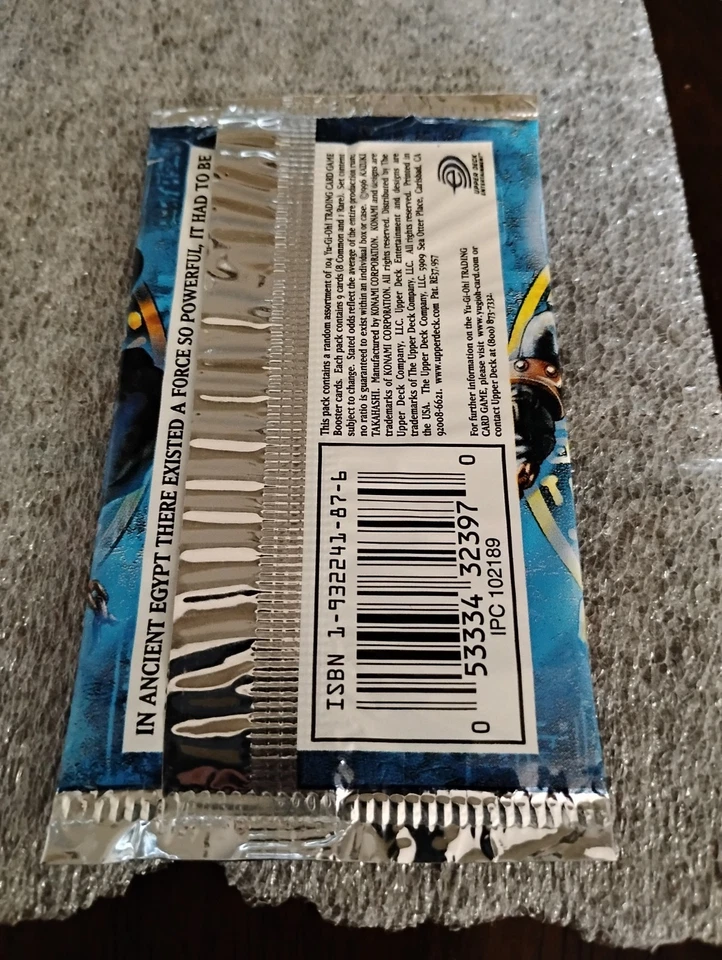 1ª Edición Dark Crisis 2003 Booster Pack Con 8 Cartas!!! Foto 2 de 2