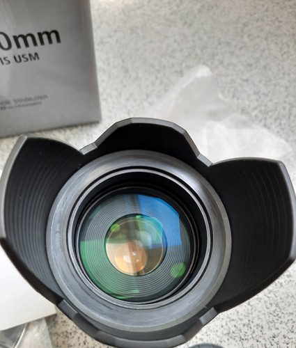 Boxed Canon EF 70-300mm 1:4-5.6 IS USM Image Stabilizer Lens for- Canon EOS DSLR - Picture 11 of 15