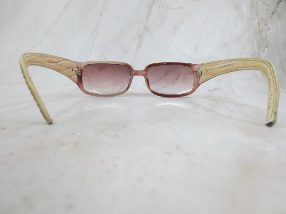 Óculos de sol Ted Baker armação B434-ROS feminino marrom aro completo retangular 53-18-130 - Imagem 4 de 4