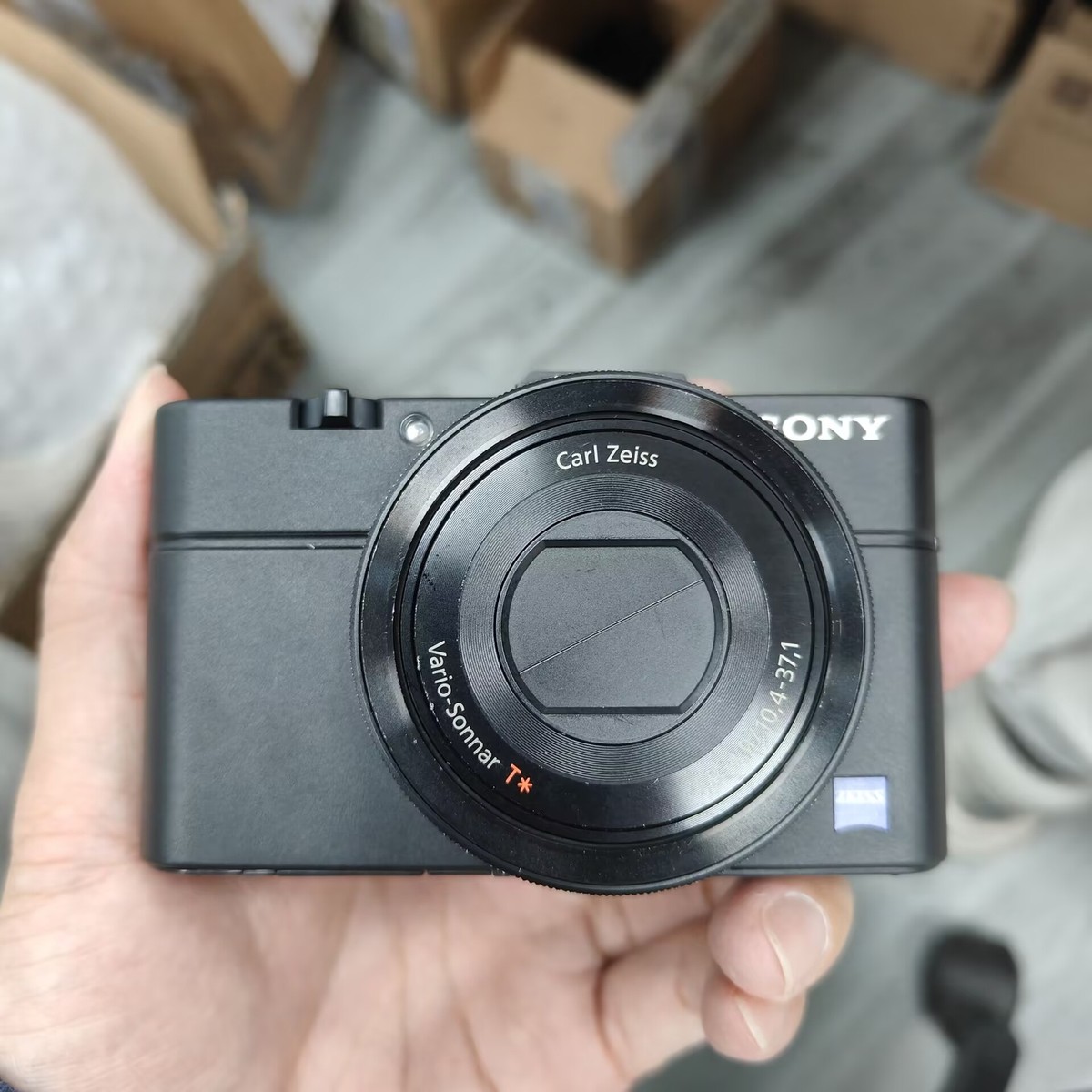 Sony Cyber-Shot RX100 II 20.2 MP DSC-RX100M2 Digital Camera