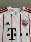 Foto 3 di 10