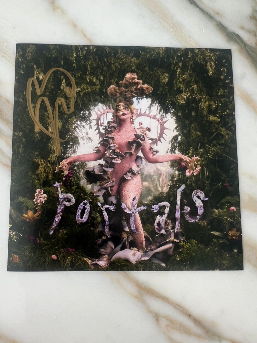 melanie martinez CD 3枚セット　バラ売不可 Possessions Box Set (Signed) – Melanie Martinez