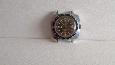 Clama  Watch # 3975