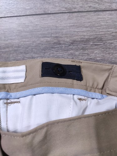 Lands End Shorts Boys Size 8 Beige School Uniform Bottoms Active Chino - Picture 3 of 9