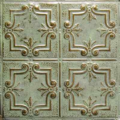 Bemalte Zinn Deckenfliese in Goldpatina