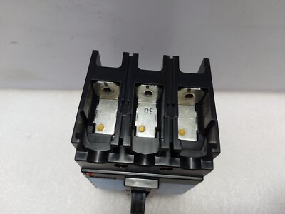 Disjoncteur Terasaki TemBreak XS50NS - 30A - AC600V/DC250V - 3 Pôles - Neuf (stock Excédentaire)