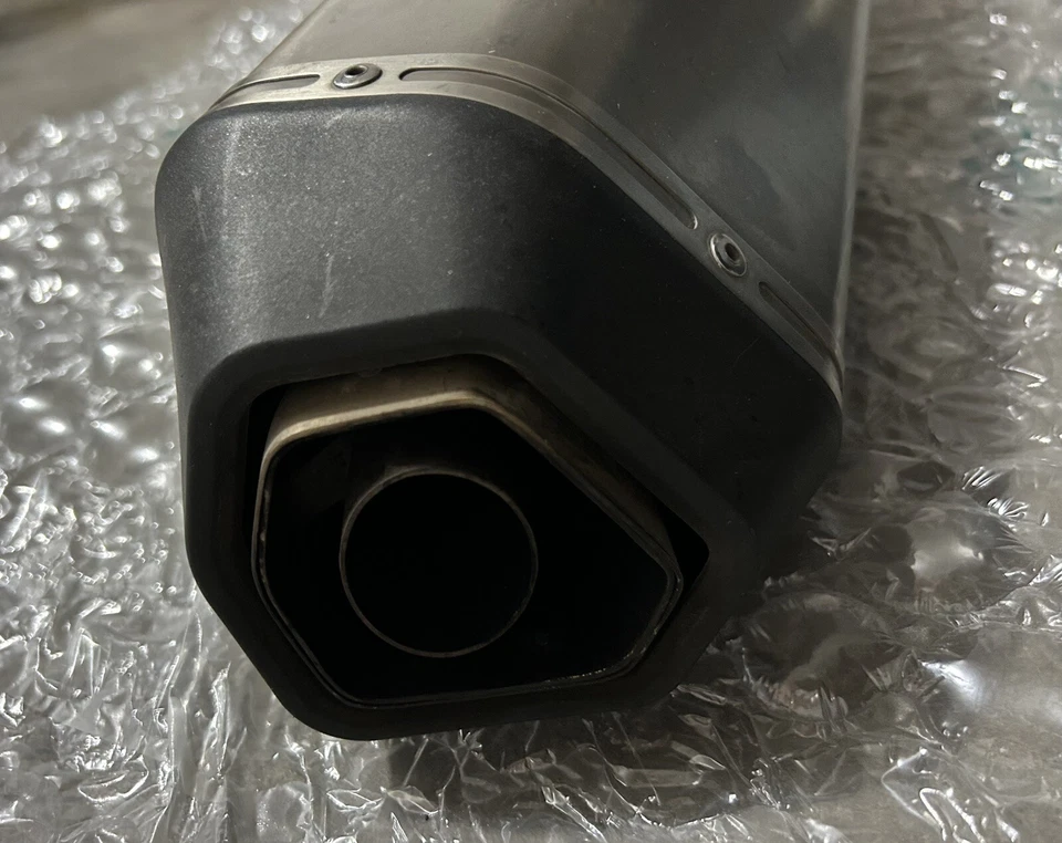 Triumph Sprint Gt 1050 Terminale Scarico  Remus Exhaust - Immagine 3 di 4