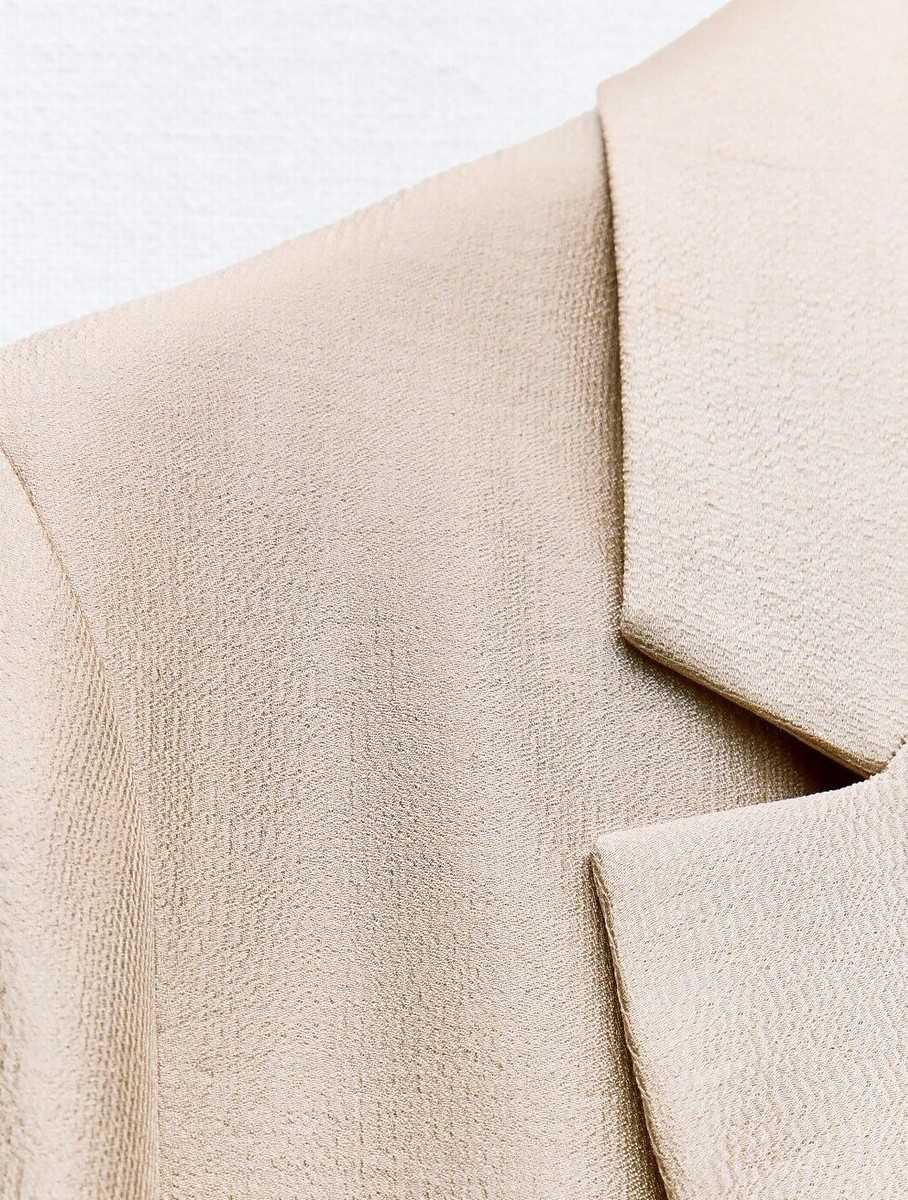 ジャケット・アウター Sara ZARA】もうマフラーいらないじゃん！2990円に値下げの「楽ちん