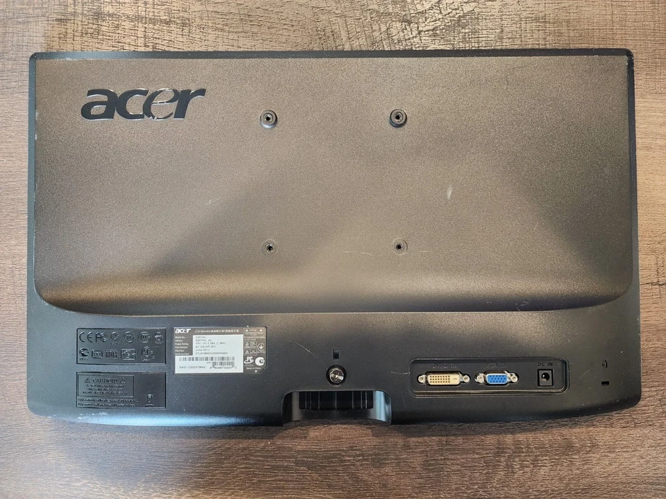 Acer Widescreen LED Monitor S201HL Looks Great/Works PERFECT w/o VGA/DVI Cord(s) - Image 2 of 3