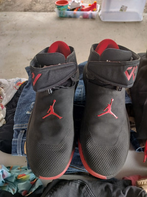 Size 9.5 - Jordan Why Not Zer0.1 Bred