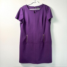 Tahari Arthur S. Levine Zipper Dress Size 16 Purple Short Sleeve Career Office