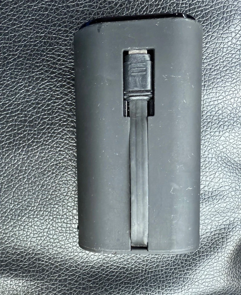 全新 iWALK LinkPod Y2 USB-C 移动电源,内置 18W PD 和 9600mAH 容量 — 第 3/4 张图片