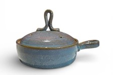 Vaporera de cerámica/cerámica con tapa. "Mango de 8"" azul/gris 5,75 x 1,5 granja artesanal"