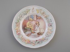 Royal Worcester The Peter Pan Collection - Peters Shadow Collector Plate. 1 Item