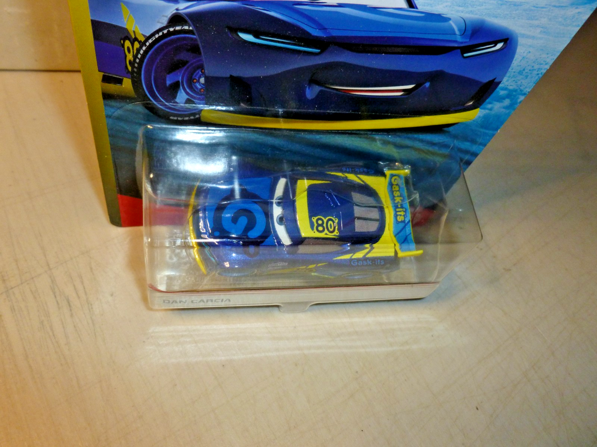 NEW DISNEY PIXAR CARS 
