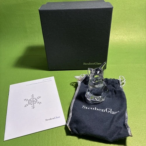 Steuben Glass Fox Paperweight Signed Numbered 920/1300 w/ Box X