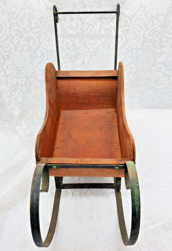 Vintage 1950s Large Santa Sleigh Christmas Decor Wood Wicker Iron Doll Sled 26" - Picture 4 of 15