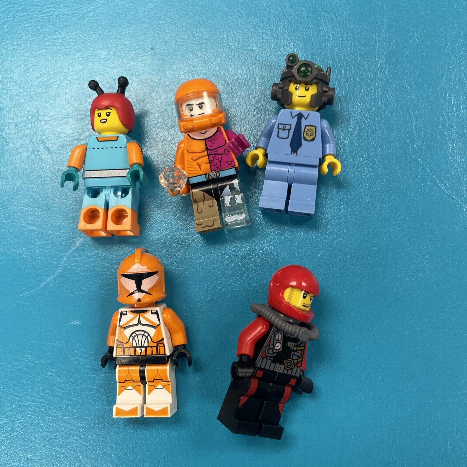 Lego 7 Minifigures  Lot