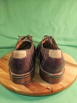 Johnston Murphy Men display picture 3