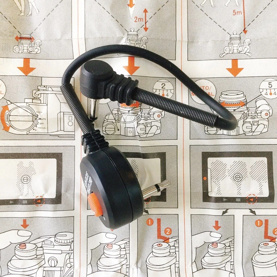 【MINT】OLYMPUS In-focus Trigger Cord for OM-30 or OM-F Camera in Box manual - Image 2 of 4