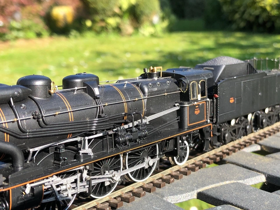 ROCO 62304 HO DC SNCF 231E steam locomotive with 8-pin tender decoder interface - Image 4 of 4