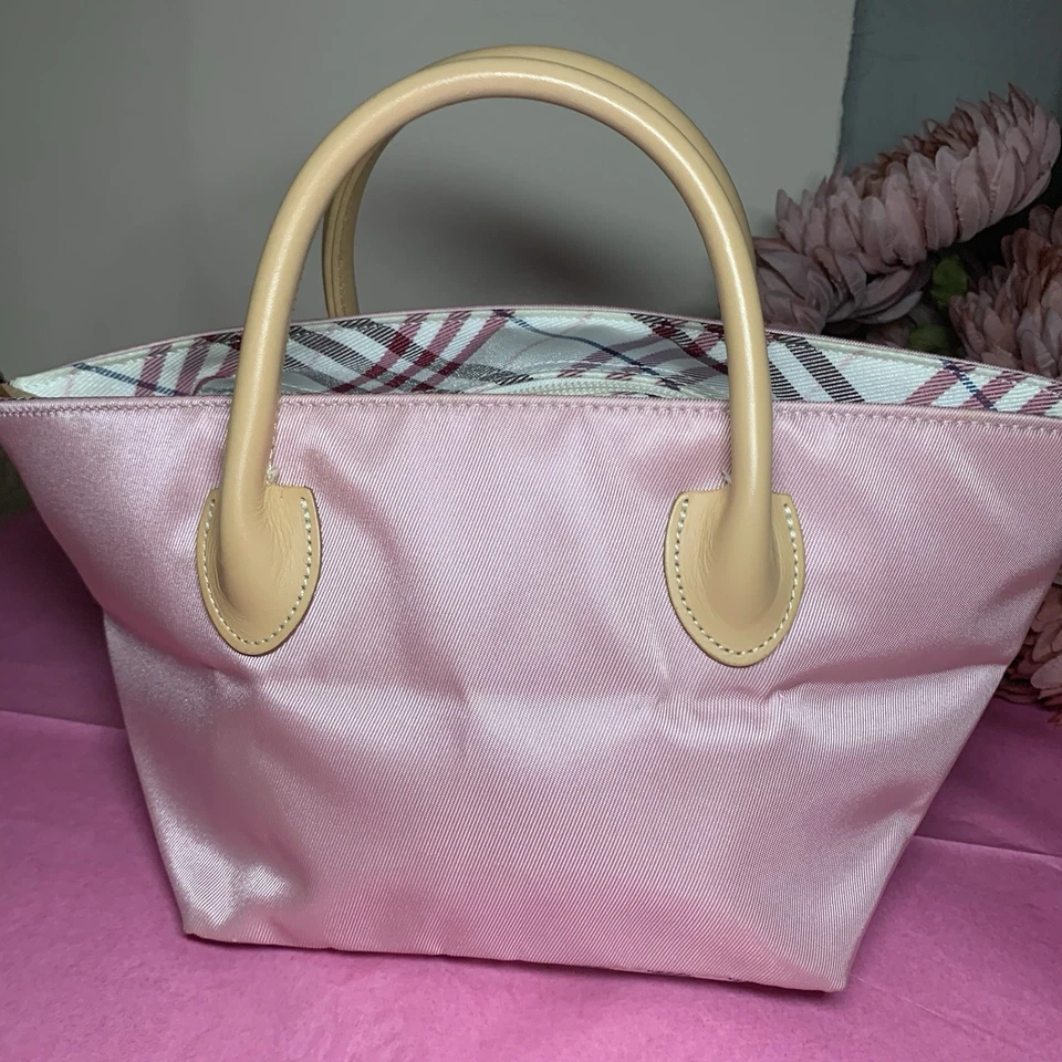 Mini bolso de mano Burberry usado Foto 3 de 4